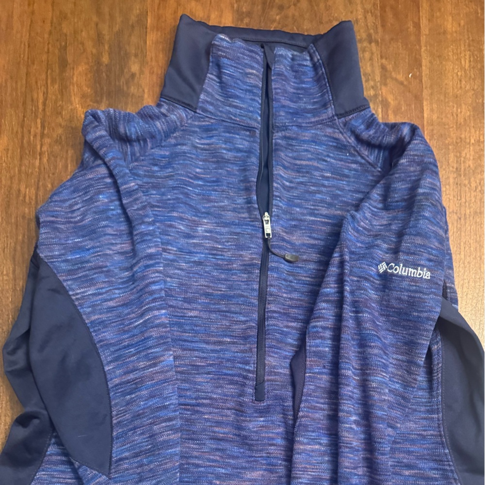 Columbia Heather blue half zip pullover - women’s large
